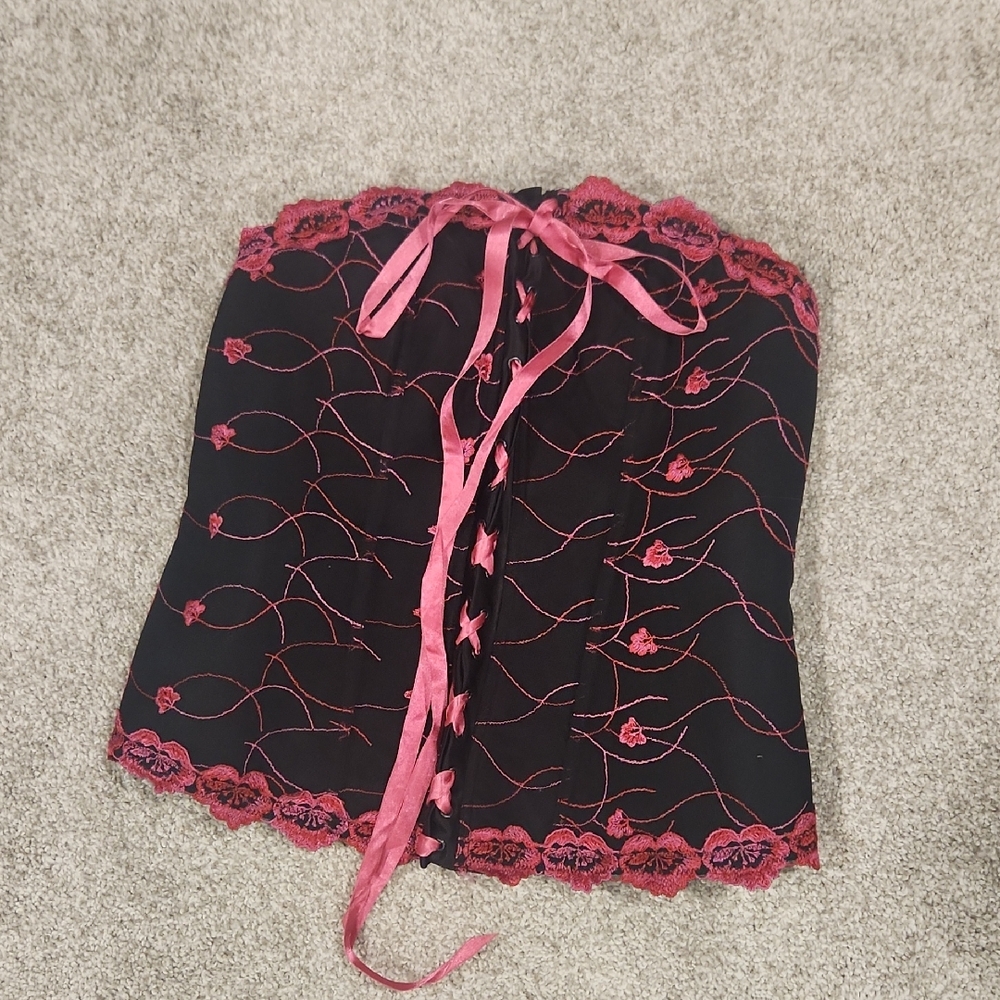 Cacique Black and Pink Lace Embroidered Corset